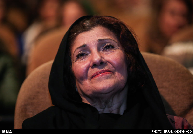 تئاتر،محامدي،زندگي،منيژه،نوشتن،روز،مشغول،صحنه،ترجمه،زن،دست،ك ...
